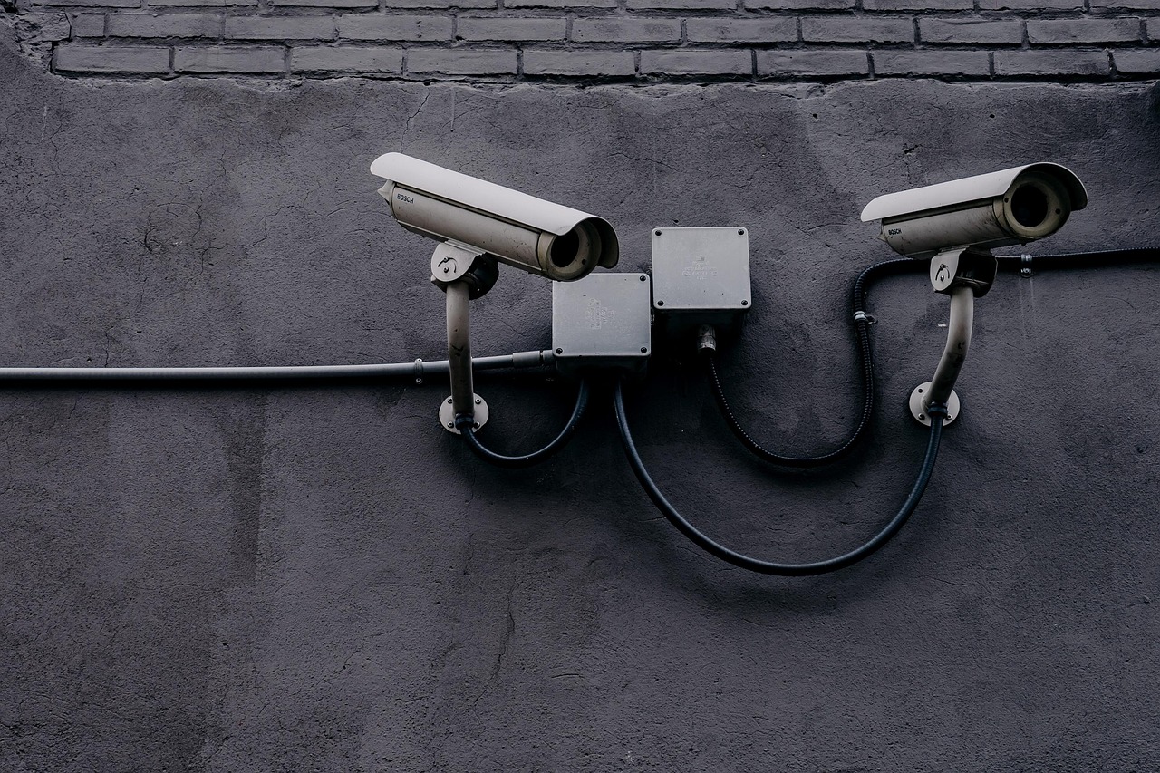 Top Benefits Of Hiring Security Guards In Los Angeles For Your Business