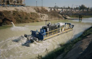 canal dredging equipment